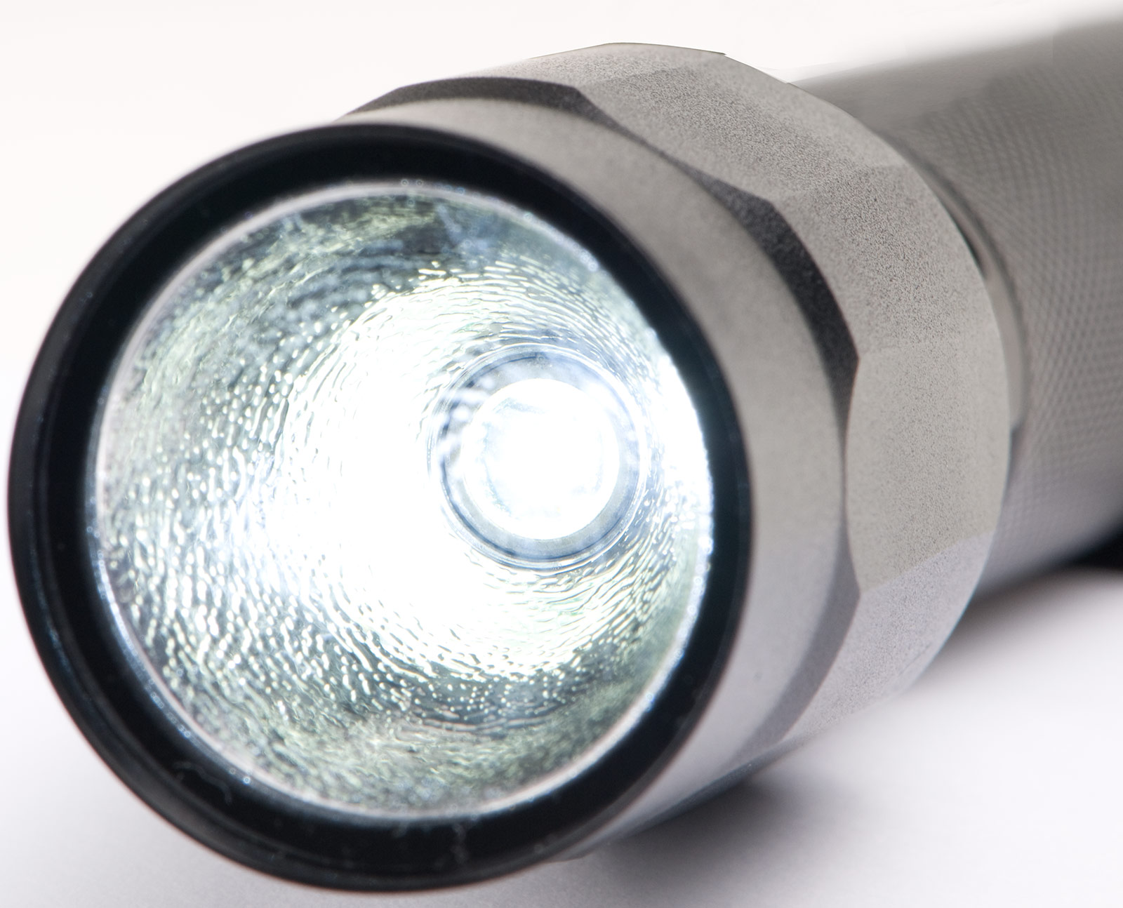2360 Tactical Flashlight | Pelican Official Store