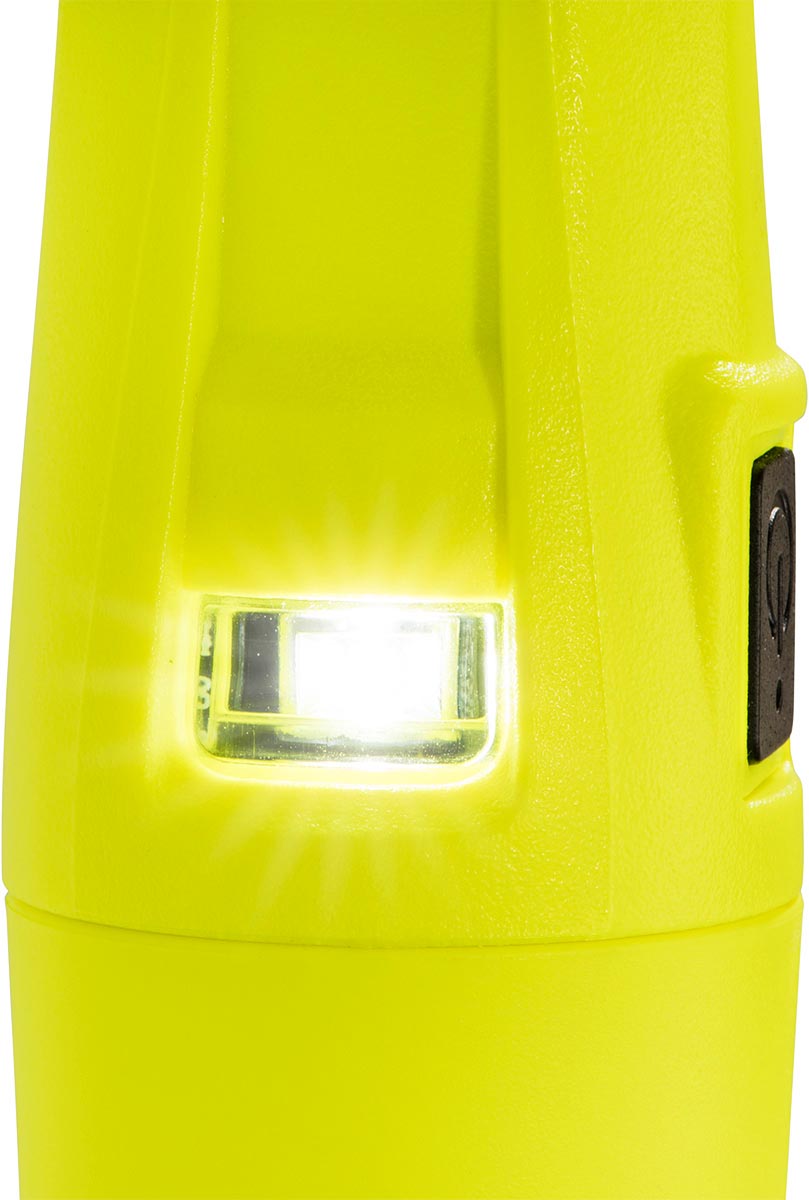 3345 Flashlight | Pelican Official Store