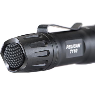 PELICAN 7110 懐中電灯 ブラック 7110 Tactical Flashlight | Pelican Official Store